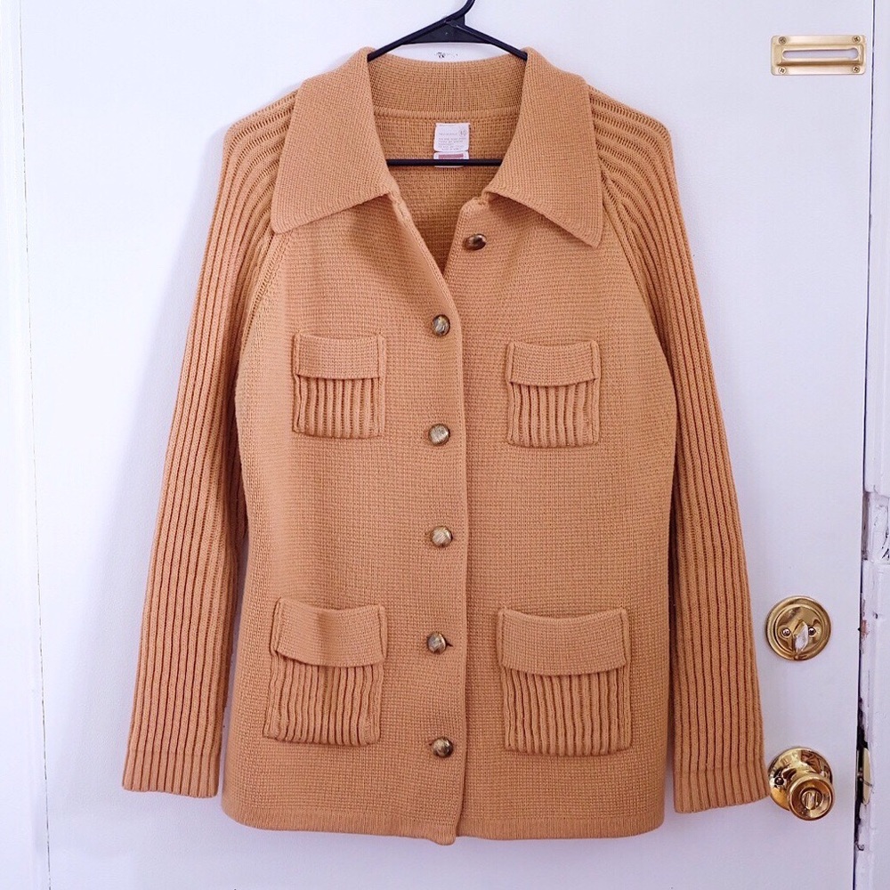 Mustard yellow thick knit cardigan with pockets